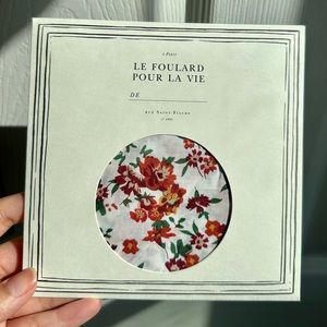 Sézane Gaston Square Scarf